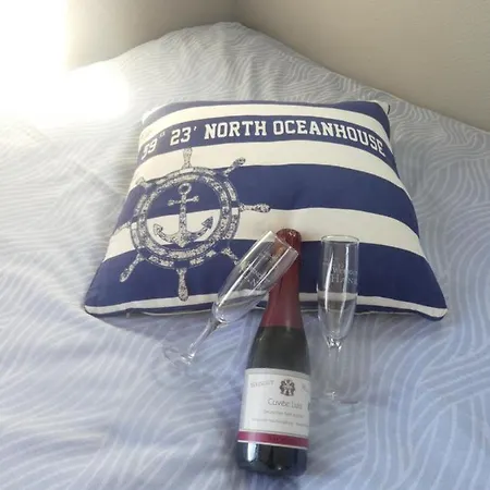 Botel Hausboot Moselrose In *