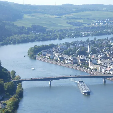 Hausboot Moselrose In 보트호텔