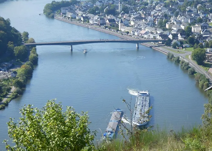 Botel Hausboot Moselrose In